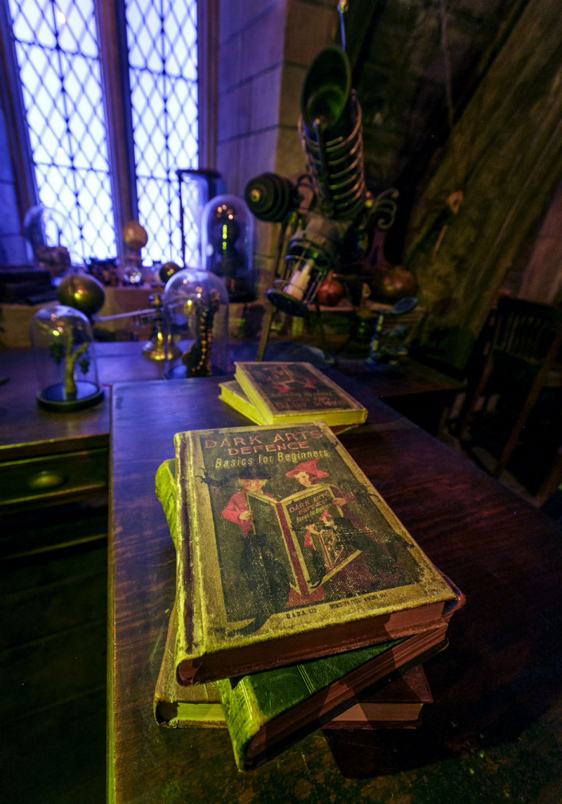 A photo of the desks in the Defense Against the Dark Arts classroom in Hogwarts. The desks are the same ones used in the movie.